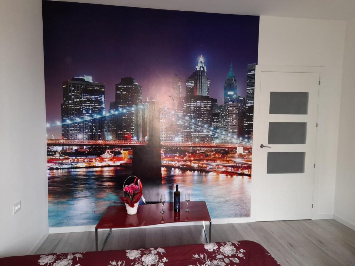 Apartment Manhattan In Bukarest